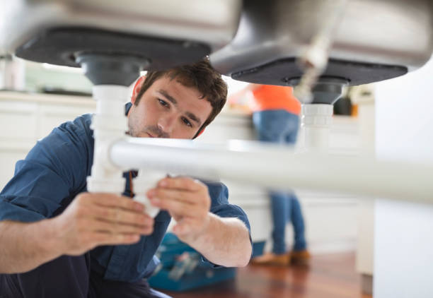 Best Commercial Plumbing Services  in Highland, IN